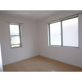 グレイスヒスイ室見【0201号室】の居間