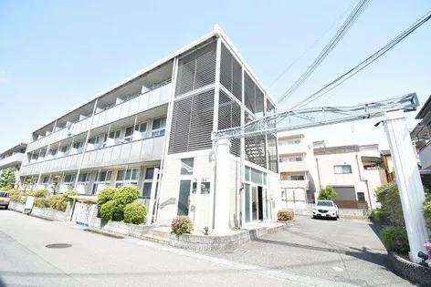 GROWING【3階】の外観