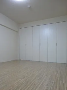 ホワイトプラザ百道の画像