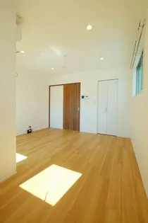 FLATS四季の画像