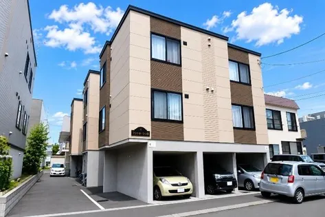北海道札幌市東区北十条東15丁目【アパート】の外観