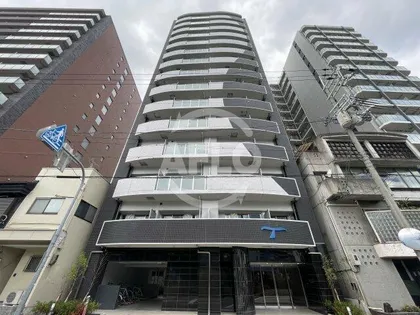 セレニテ阿波座ミラク【2階】の外観