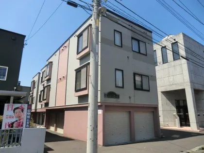 北海道札幌市東区北三十一条東10丁目【アパート】の外観