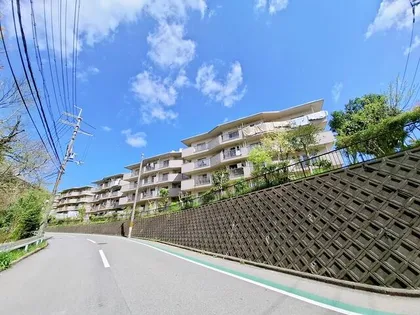 南円明寺ヶ丘団地15棟の画像