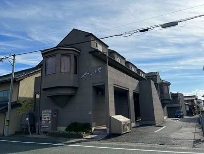 セザンヌ三谷【205号室】の外観