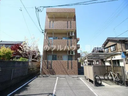 アトランティス四ツ谷【1階】の外観