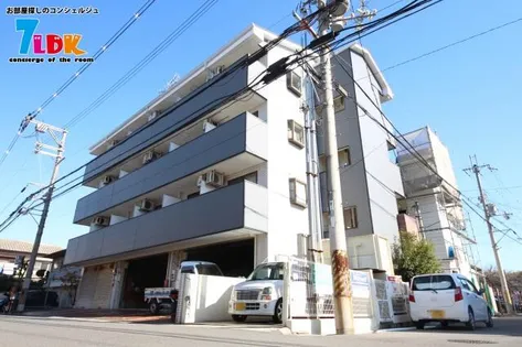 川辺ビルの画像