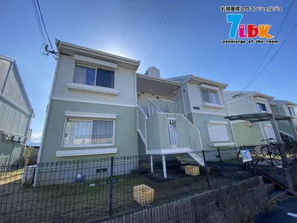 レルム カミニートCの画像