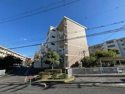 泉北城山台三丁住宅6号棟の画像