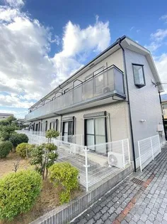 ドミール鳳【1階】の外観