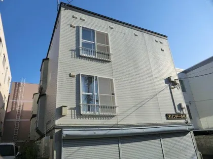 北海道札幌市東区北二十三条東15丁目【アパート】の外観