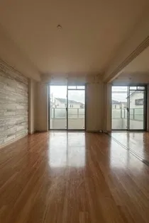 ステラ大城の画像