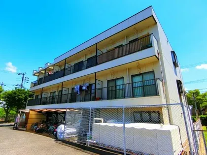 ドミール仲谷1号館【3階】の外観