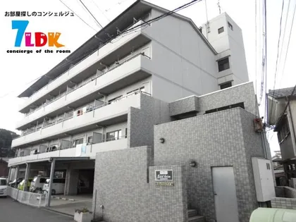 シャルル橿原神宮の画像