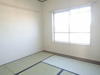 公社賃貸SMALIO 三原台【4階】の内装