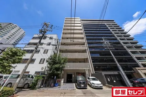 ラ・ルーシュ泉【7階】の外観