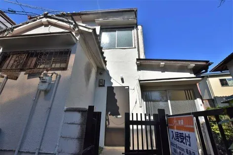 大阪府堺市東区丈六【テラスハウス】の外観