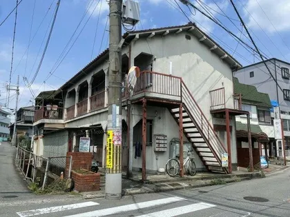 ハイツ遠藤【1階】の外観