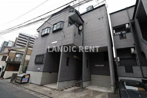 クリスタルハーモニー別府【1階】の外観