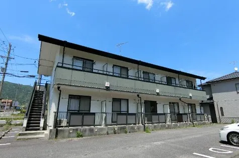 ロランジュ A棟【1階】の外観