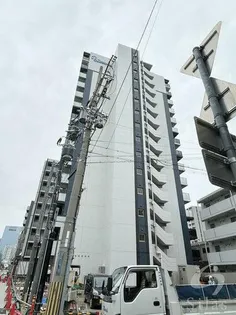 兵庫県神戸市兵庫区西出町2丁目【マンション】の外観