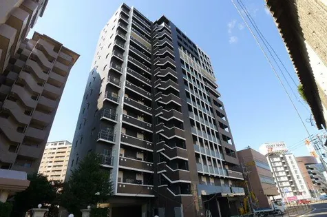 福岡県北九州市八幡西区黒崎5丁目【マンション】の外観