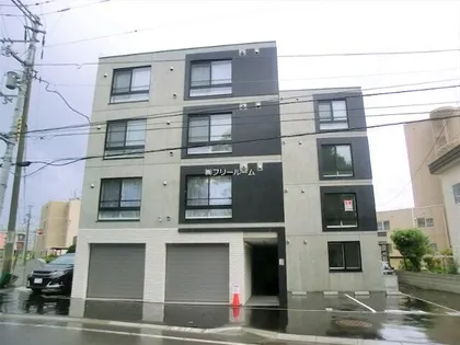 Y'S TSUKISAMUの画像