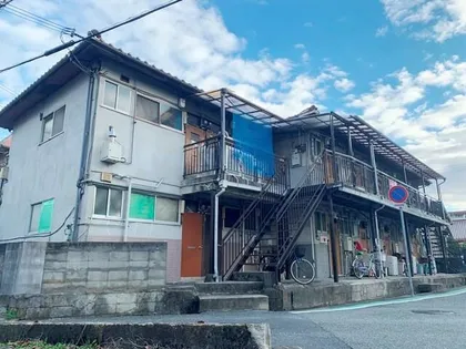 兵庫県尼崎市善法寺町【アパート】の外観