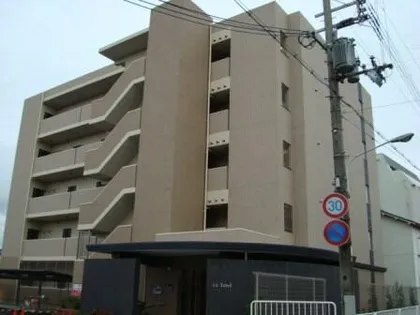 兵庫県尼崎市善法寺町【マンション】の外観