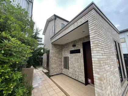 ルミエール高槻【108号室】の外観