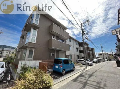 フルリール【3階】の外観