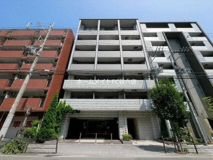 Mid Court 新大阪【5階】の外観