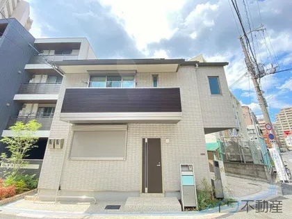 ルクシェ堂ヶ芝【1階】の外観