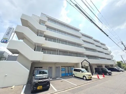 京都府城陽市寺田水度坂【マンション】の外観