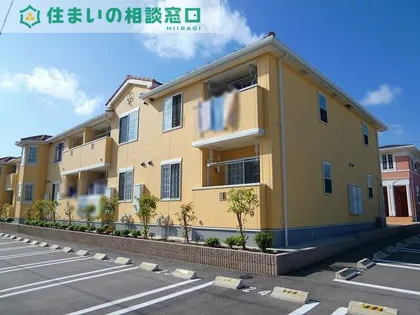 愛知県西尾市平坂町家下【アパート】の外観