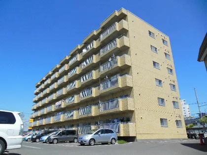 北海道札幌市東区北二十三条東22丁目【マンション】の外観