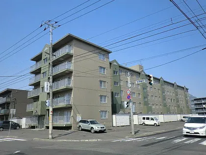 北海道札幌市東区北二十六条東18丁目【マンション】の外観