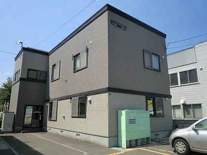 北海道札幌市東区本町一条7丁目【アパート】の外観