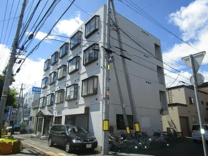 北海道札幌市東区北二十八条東15丁目【マンション】の外観