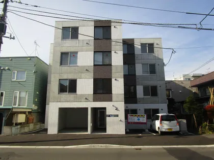 北海道札幌市東区北三十三条東12丁目【マンション】の外観