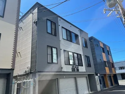 北海道札幌市東区北二十三条東12丁目【アパート】の外観