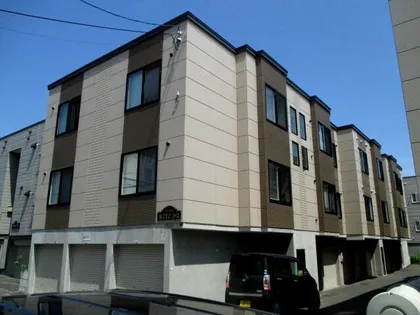 北海道札幌市東区本町二条2丁目【アパート】の外観