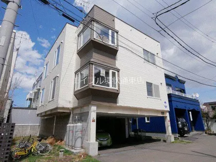 北海道札幌市東区北二十四条東12丁目【アパート】の外観