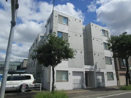 北海道札幌市東区北十八条東8丁目【マンション】の外観