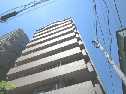 北海道札幌市東区北十三条東2丁目【アパート】の外観