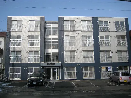 北海道札幌市東区北三十一条東17丁目【マンション】の外観