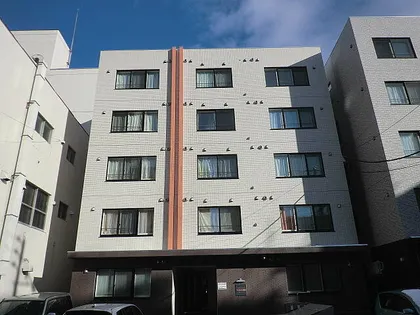 北海道札幌市東区北八条東1丁目【マンション】の外観