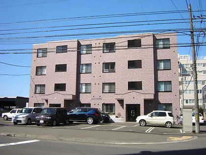 北海道札幌市東区北三十三条東14丁目【マンション】の外観