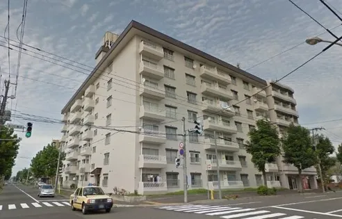 北海道札幌市東区北二十条東7丁目【マンション】の外観