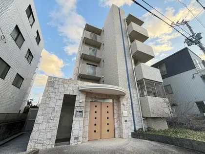 エパヌイール【201号室】の外観